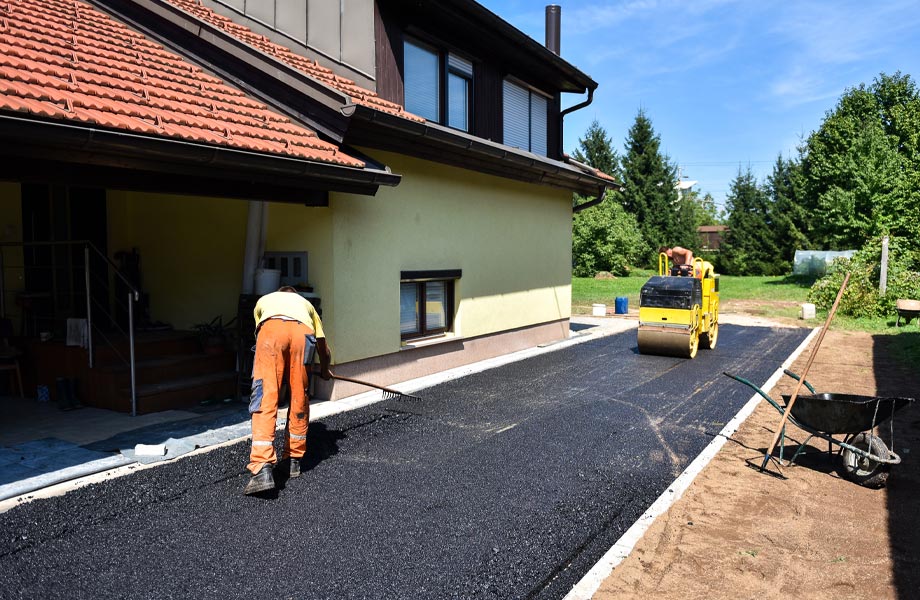 How to Choose the Right Asphalt Paving Contractor